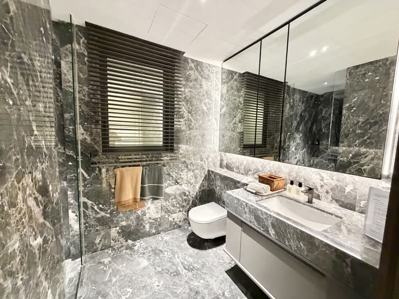 MEYER BLUE, 83 Meyer Road, 4 Bedrooms, 1,518 sqft, Condominium For Sale, by Corrine Lee, 500176066 - Bathroom - PropertyGuru.com.sg