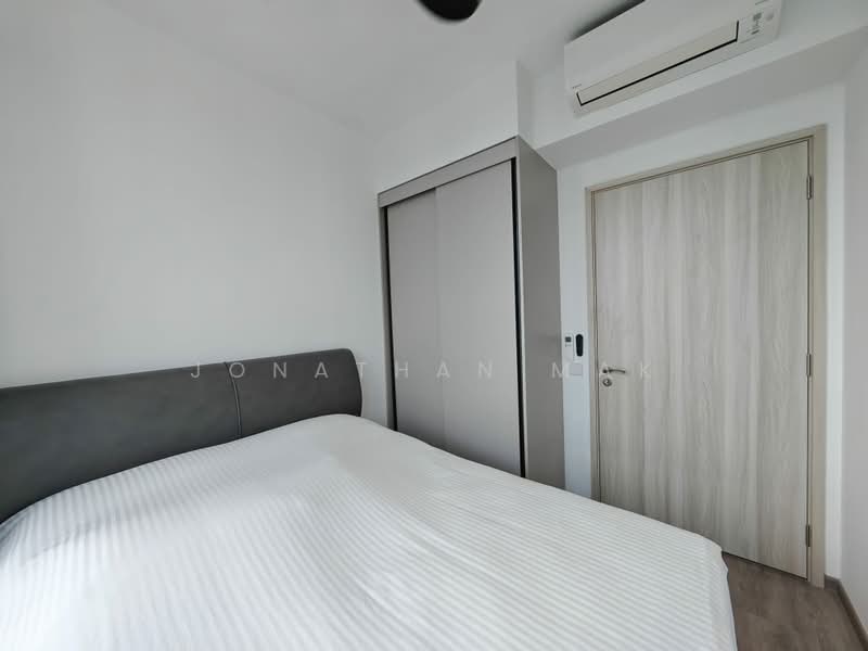 Sengkang Grand Residences, 74 Compassvale Bow, 3 Bedrooms, 936 sqft, Condominium For Sale, by Jonathan Mak, 500176067 - Bedroom 3 - PropertyGuru.com.sg
