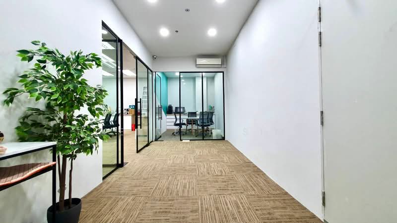 Mapex, 37 Jalan Pemimpin, 1,636 sqft, Light Industrial (B1) For Sale, by Kenneth Sim, 500176075 - Reception area - CommercialGuru.com.sg