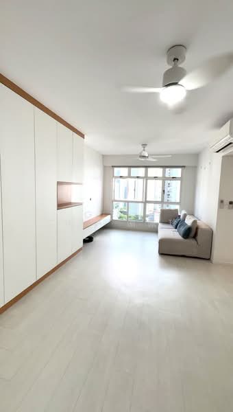 10B Boon Tiong Road, 10B Boon Tiong Road, 3 Bedrooms, 936 sqft, HDB Flat For Rent, by Ginn Chia 谢佩玲, 500176079 - Living Room - PropertyGuru.com.sg