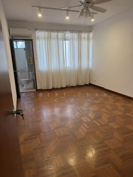 Princess of Wales Park, 100 Duchess Road, 5 Bedrooms, 3,300 sqft, Semi-Detached House For Rent, by Robert Chan C W, 500176084 - Bedroom - PropertyGuru.com.sg
