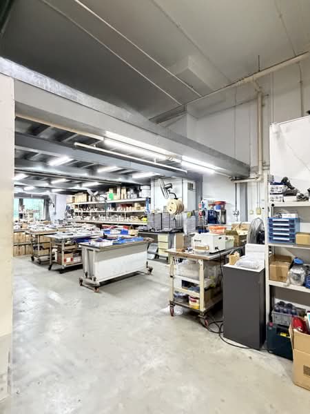 Win5 @ Yishun, 15 Yishun Industrial Street 1, 1,722 sqft, Light Industrial (B1) For Sale, by Susan Ang, 500176087 - Interior - CommercialGuru.com.sg