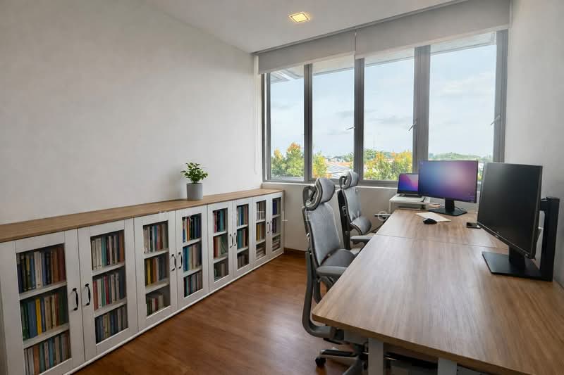 Freehold Semi-D Cluster | 8 @ Stratton, , 5 Bedrooms, 5,113 sqft, Semi-Detached House For Sale, by Kristle Ng, 500176090 - Study - PropertyGuru.com.sg