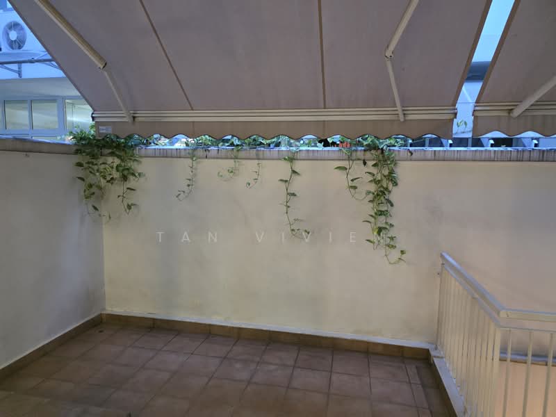 The Shaughnessy, 58 Miltonia Close, 5 Bedrooms, 3,600 sqft, Cluster House For Rent, by Tan Vivien, 500176100 - Yard - PropertyGuru.com.sg