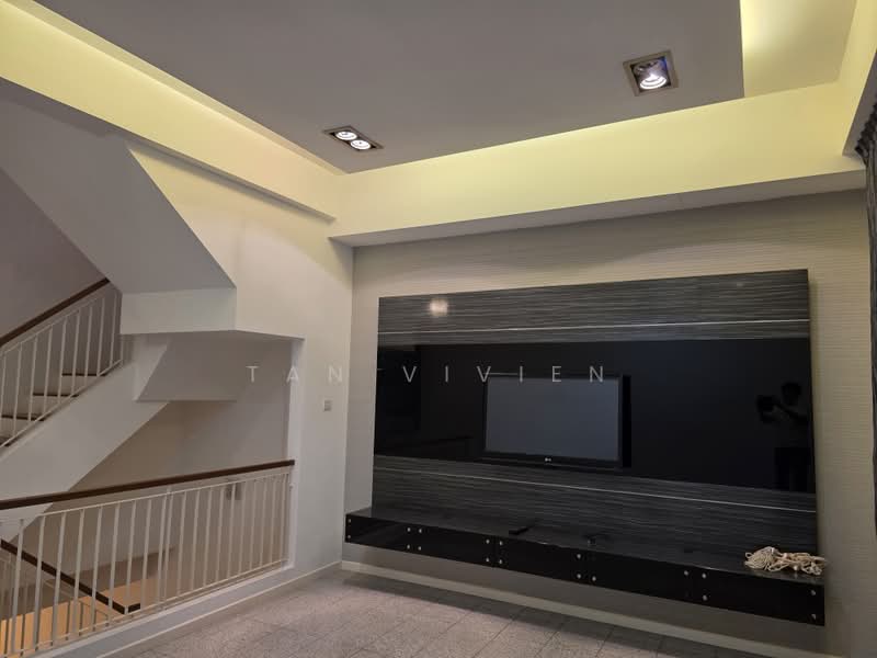 The Shaughnessy, 58 Miltonia Close, 5 Bedrooms, 3,600 sqft, Cluster House For Rent, by Tan Vivien, 500176100 - Living Room - PropertyGuru.com.sg