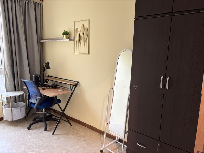 The Floravale, 222 Westwood Avenue, Room Rental, 100 sqft, Executive Condominium For Rent, by Lynn Tham, 500176103 - Bedroom - PropertyGuru.com.sg