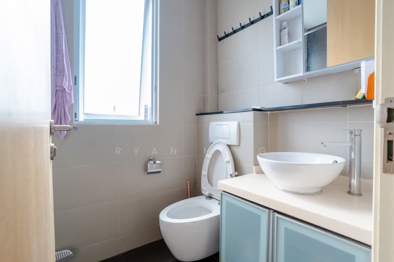 Just Listed! Modern 3-Sty Semi-D with Pool & Private Lift | Walk to Kovan MRT, , 8 Bedrooms, 4,321 sqft, Semi-Detached House For Sale, by Ryan Heng, 500176110 - Bathroom - PropertyGuru.com.sg