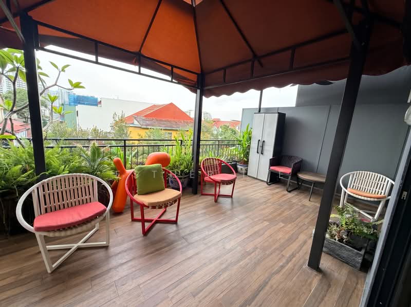 Sennett Estate, Butterfly Avenue, 6 Bedrooms, 5,121 sqft, Corner Terrace For Sale, by Esther Txe, 500176114 - Balcony - PropertyGuru.com.sg