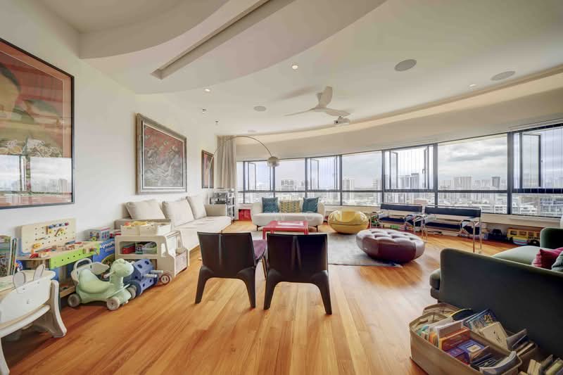 Panaromic greenery view in Orchard / Ardmore / Draycott, , 4 Bedrooms, 2,637 sqft, Condominium For Sale, by Jas Wong, 500176117 - Living Room - PropertyGuru.com.sg