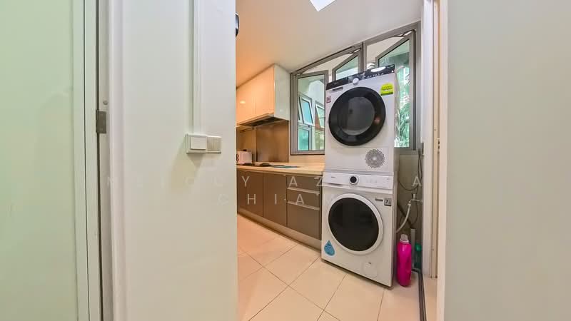 Caspian, 50 Lakeside Drive, Room Rental, 150 sqft, Condominium For Rent, by Melody Azyliae Chiam, 500176128 - Kitchen - PropertyGuru.com.sg