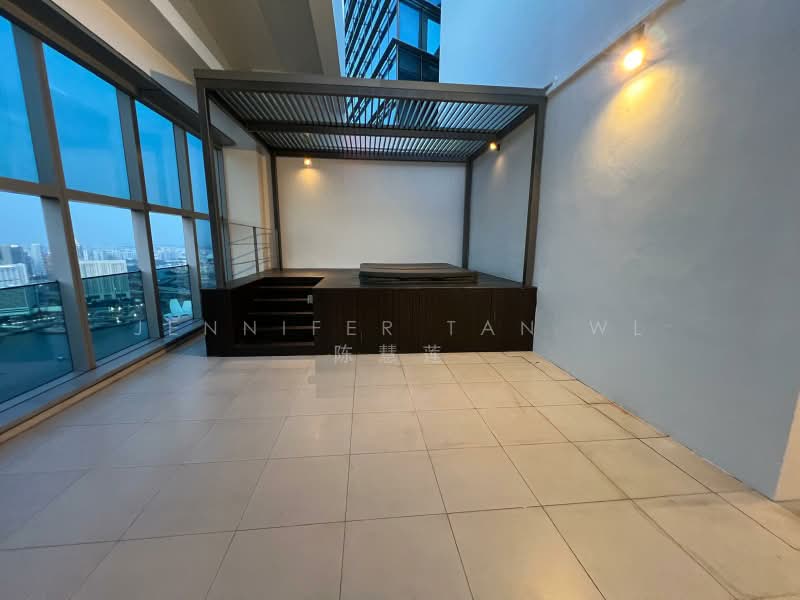 Marina Bay Residences, 18 Marina Boulevard, 5 Bedrooms, 3,972 sqft, Condominium For Sale, by Jennifer Tan WL 陈慧莲, 500176135 - Balcony - PropertyGuru.com.sg