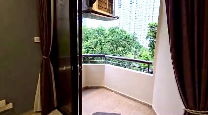Bayshore Park, 50 Bayshore Road, 2 Bedrooms, 936 sqft, Condominium For Sale, by Jimmy Lye, 500176139 - Balcony - PropertyGuru.com.sg