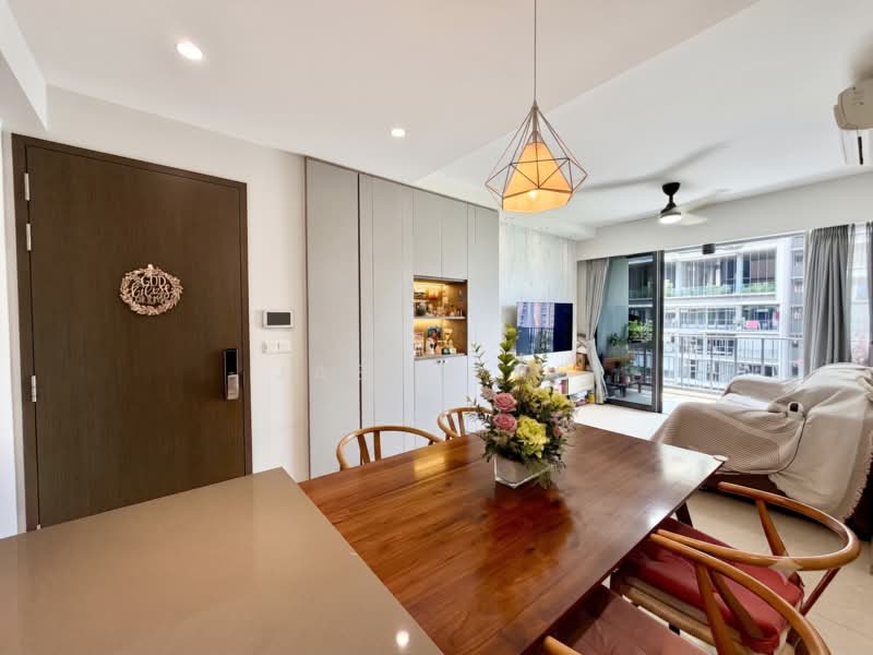 iNz Residence, 68 Choa Chu Kang Avenue 5, 3 Bedrooms, 990 sqft, Executive Condominium For Sale, by Jason Ng, 500176143 - Dining Room - PropertyGuru.com.sg