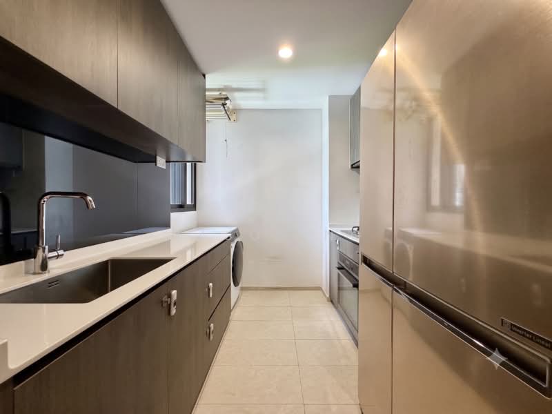 iNz Residence, 68 Choa Chu Kang Avenue 5, 3 Bedrooms, 990 sqft, Executive Condominium For Sale, by Jason Ng, 500176143 - Kitchen - PropertyGuru.com.sg