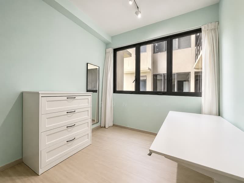 iNz Residence, 68 Choa Chu Kang Avenue 5, 3 Bedrooms, 990 sqft, Executive Condominium For Sale, by Jason Ng, 500176143 - Bedroom - PropertyGuru.com.sg