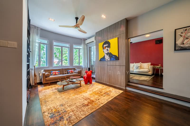 Siglap Lodge, 95 Upper East Coast Road, 4 Bedrooms, 1,948 sqft, Condominium For Sale, by Shawn Tay, 500176144 - Living Room - PropertyGuru.com.sg