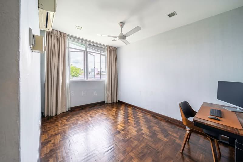 Siglap Lodge, 95 Upper East Coast Road, 4 Bedrooms, 1,948 sqft, Condominium For Sale, by Shawn Tay, 500176144 - Study - PropertyGuru.com.sg