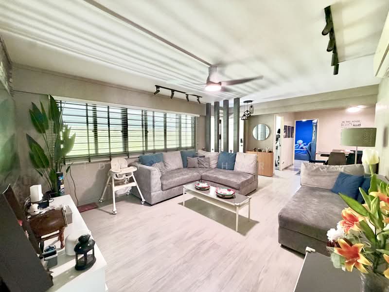 134 Marsiling Road, 134 Marsiling Road, 6 Bedrooms, 1,701 sqft, HDB Flat For Sale, by Hidayat Shariff, 500176158 - Living Room - PropertyGuru.com.sg