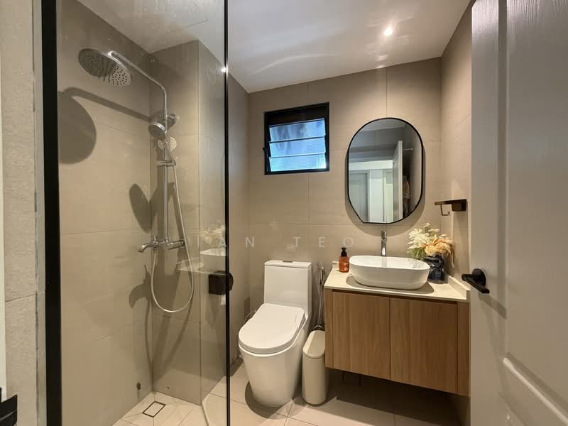 2C Sri Geylang Serai, 2C Geylang Serai, 3 Bedrooms, 1,023 sqft, HDB Flat For Sale, by Ian Teo, 500176165 - Bathroom - PropertyGuru.com.sg