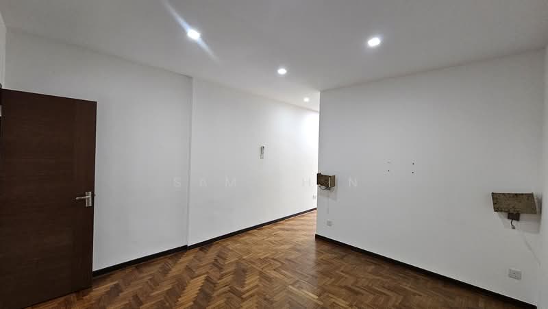 Finland Gardens, 54 East Coast Terrace, 3 Bedrooms, 1,808 sqft, Condominium For Rent, by Sam Chin, 500176167 - PropertyGuru.com.sg