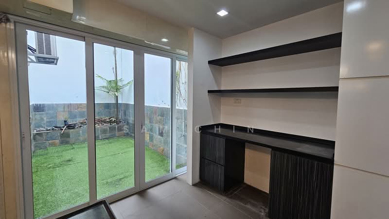 Finland Gardens, 54 East Coast Terrace, 3 Bedrooms, 1,808 sqft, Condominium For Rent, by Sam Chin, 500176167 - PropertyGuru.com.sg