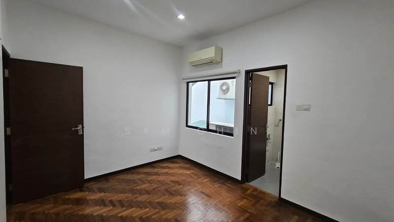 Finland Gardens, 54 East Coast Terrace, 3 Bedrooms, 1,808 sqft, Condominium For Rent, by Sam Chin, 500176167 - PropertyGuru.com.sg
