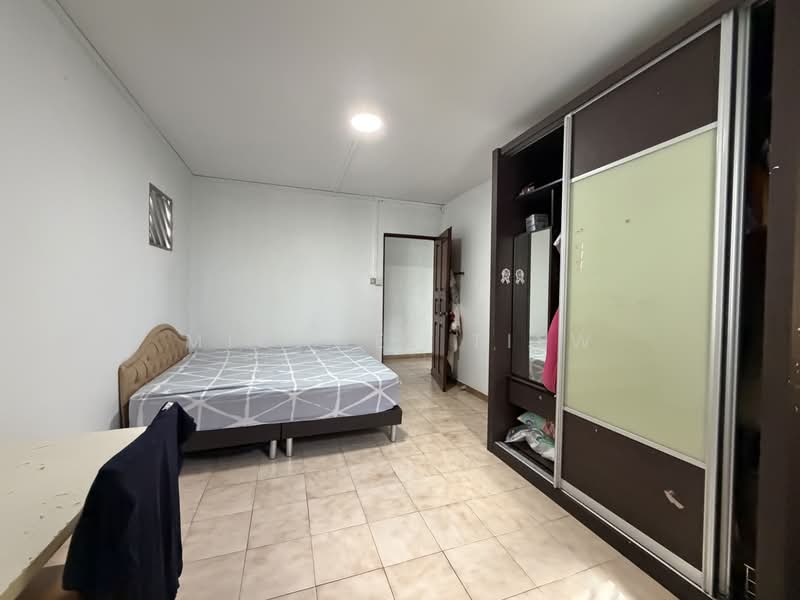 104 Gangsa Road, 104 Gangsa Road, 3 Bedrooms, 1,109 sqft, HDB Flat For Sale, by Michael Tiew, 500176173 - Bedroom - PropertyGuru.com.sg