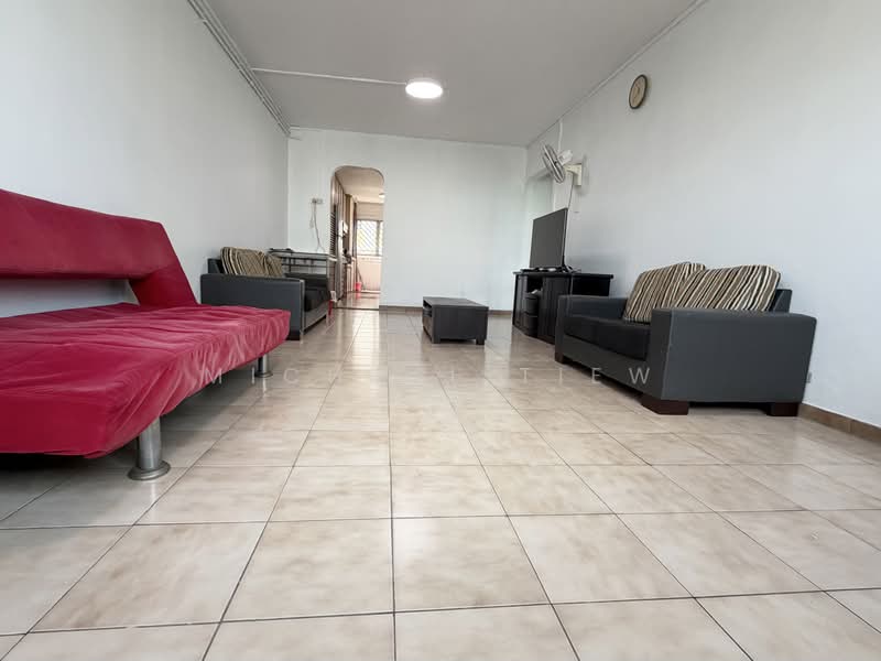 104 Gangsa Road, 104 Gangsa Road, 3 Bedrooms, 1,109 sqft, HDB Flat For Sale, by Michael Tiew, 500176173 - Living Room - PropertyGuru.com.sg