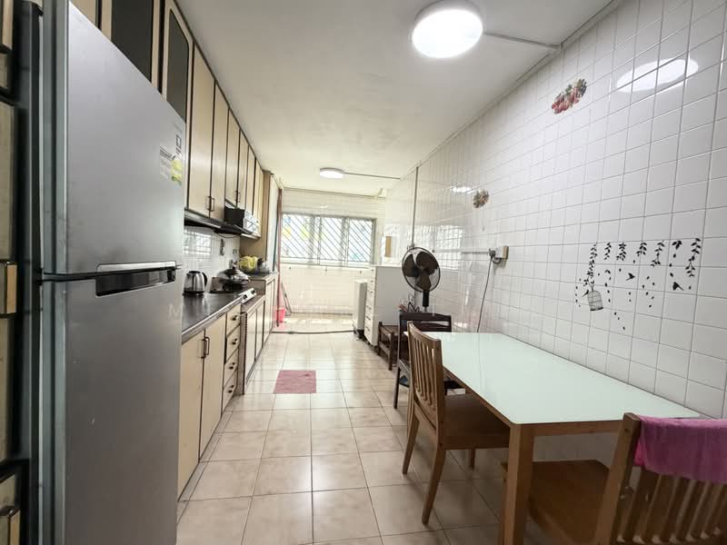 104 Gangsa Road, 104 Gangsa Road, 3 Bedrooms, 1,109 sqft, HDB Flat For Sale, by Michael Tiew, 500176173 - Kitchen - PropertyGuru.com.sg