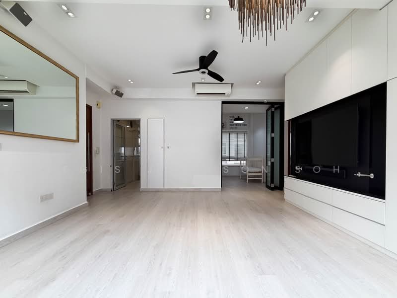 The Lucent, 101 Lorong N Telok Kurau, 3 Bedrooms, 1,001 sqft, Condominium For Sale, by Regis Johnson Soh, 500176178 - Living Room - PropertyGuru.com.sg