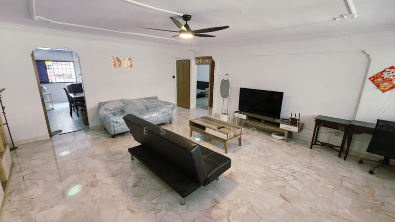 930 Tampines Street 91, 930 Tampines Street 91, 3 Bedrooms, 1,119 sqft, HDB Flat For Sale, by Jess Ong, 500176187 - Living Room - PropertyGuru.com.sg
