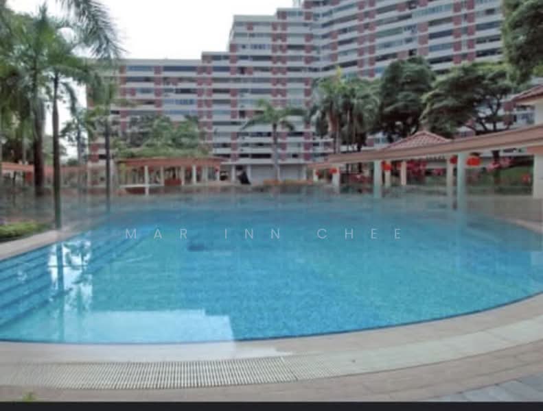 Pandan Valley, 2 Pandan Valley, 1 Bedroom, 170 sqft, Condominium For Rent, by Mar Inn Chee, 500176191 - Pool - PropertyGuru.com.sg