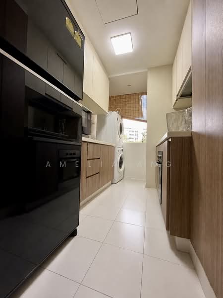 Watercolours, 25 Pasir Ris Link, 3 Bedrooms, 915 sqft, Executive Condominium For Sale, by Amelia Ang, 500176196 - Kitchen - PropertyGuru.com.sg