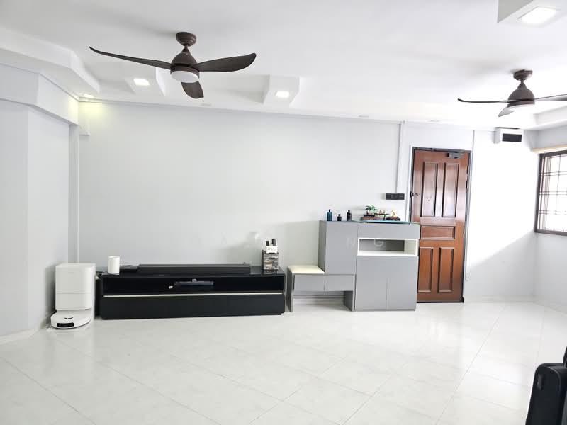 116 Bukit Batok West Avenue 6, 116 Bukit Batok West Avenue 6, 3 Bedrooms, 1,152 sqft, HDB Flat For Sale, by Joanne Ng, 500176199 - Living Room - PropertyGuru.com.sg