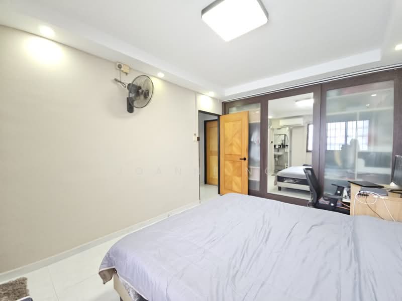 116 Bukit Batok West Avenue 6, 116 Bukit Batok West Avenue 6, 3 Bedrooms, 1,152 sqft, HDB Flat For Sale, by Joanne Ng, 500176199 - Master Bedroom - PropertyGuru.com.sg