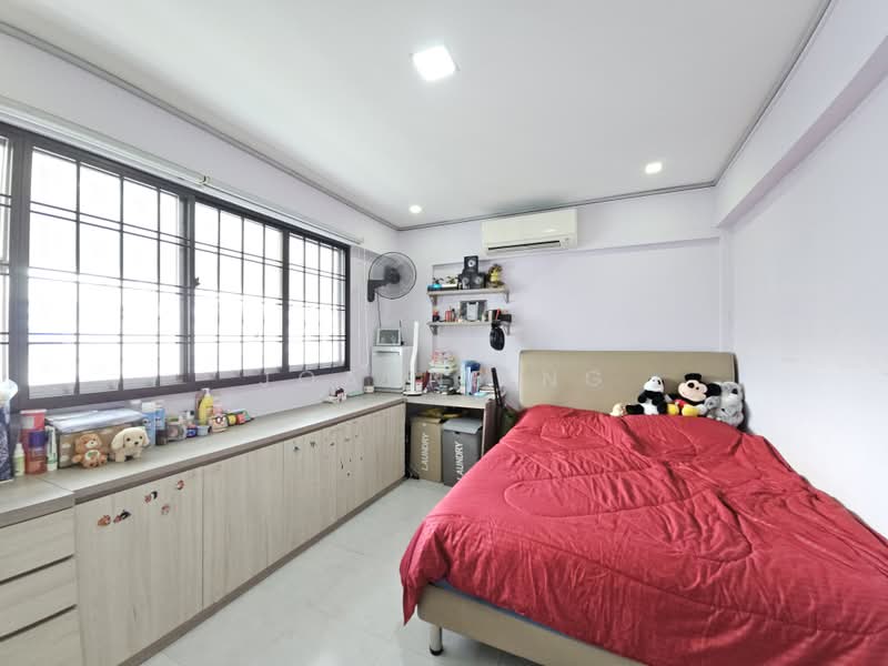 116 Bukit Batok West Avenue 6, 116 Bukit Batok West Avenue 6, 3 Bedrooms, 1,152 sqft, HDB Flat For Sale, by Joanne Ng, 500176199 - Common Bedroom 1 - PropertyGuru.com.sg