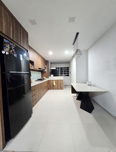 108 Jalan Bukit Merah, 108 Jalan Bukit Merah, 2 Bedrooms, 797 sqft, HDB Flat For Sale, by Jes Ng Bee Lan, 500176201 - Kitchen - PropertyGuru.com.sg