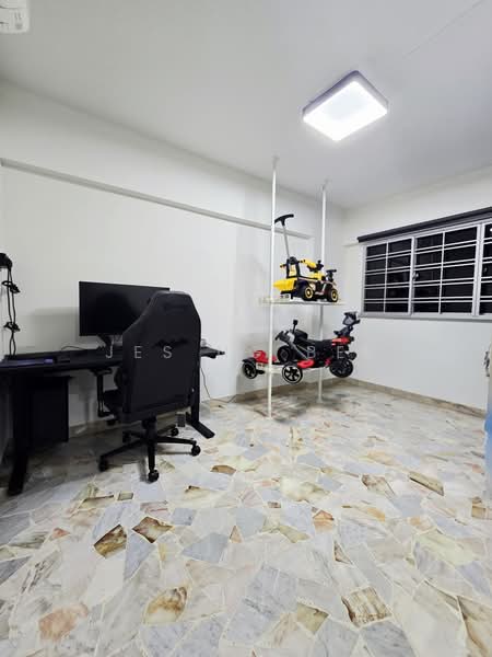 108 Jalan Bukit Merah, 108 Jalan Bukit Merah, 2 Bedrooms, 797 sqft, HDB Flat For Sale, by Jes Ng Bee Lan, 500176201 - Study - PropertyGuru.com.sg