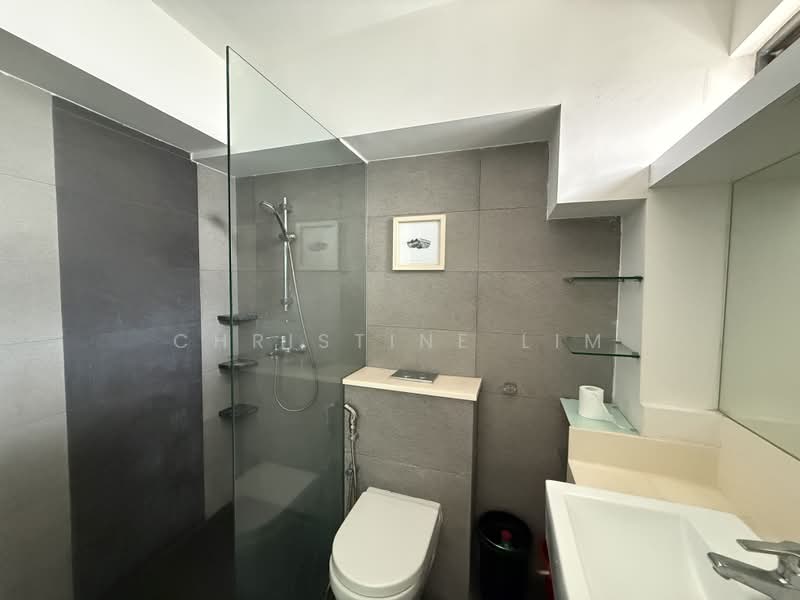 507B Wellington Circle, 507B Wellington Circle, 3 Bedrooms, 1,195 sqft, HDB Flat For Rent, by Christine Lim, 500176202 - Bathroom - PropertyGuru.com.sg