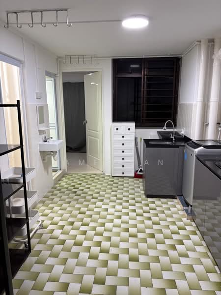 1 Ghim Moh Road, 1 Ghim Moh Road, 2 Bedrooms, 700 sqft, HDB Flat For Rent, by James Tan, 500176208 - Kitchen - PropertyGuru.com.sg