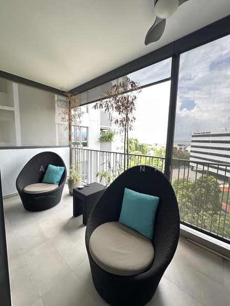 Vue 8 Residence, 85 Pasir Ris Heights, 3 Bedrooms, 1,087 sqft, Condominium For Sale, by Andrew Nair, 500176210 - Balcony - PropertyGuru.com.sg