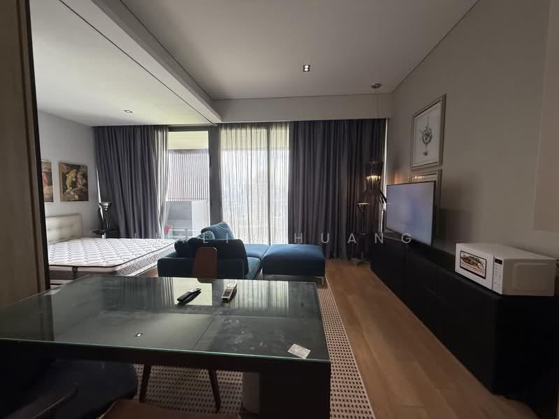 OUE Twin Peaks, 33 Leonie Hill Road, 1 Bedroom, 570 sqft, Condominium For Rent, by Jialin Huang, 500176211 - Living Room - PropertyGuru.com.sg