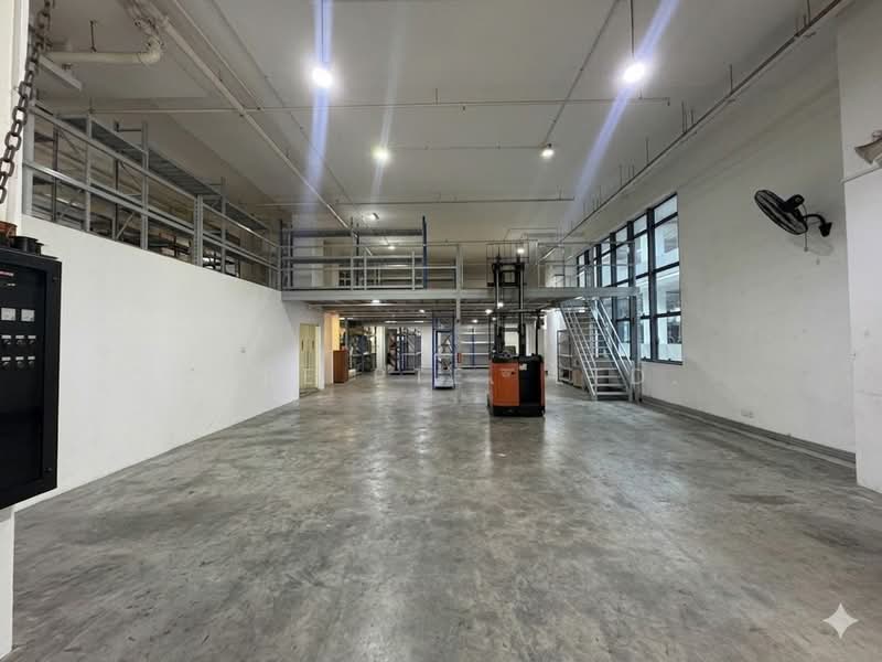 Wave 9, 71 Woodlands Industrial Park E9, 11,350 sqft, Light Industrial (B1) For Rent, by WALLACE, 500176217 - Interior - CommercialGuru.com.sg