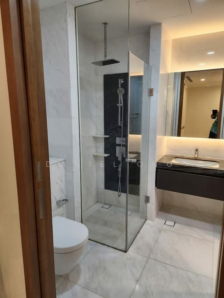 Marina One Residences, 21 Marina Way, 1 Bedroom, 721 sqft, Condominium For Sale, by Daniel Ong, 500176219 - Bathroom - PropertyGuru.com.sg