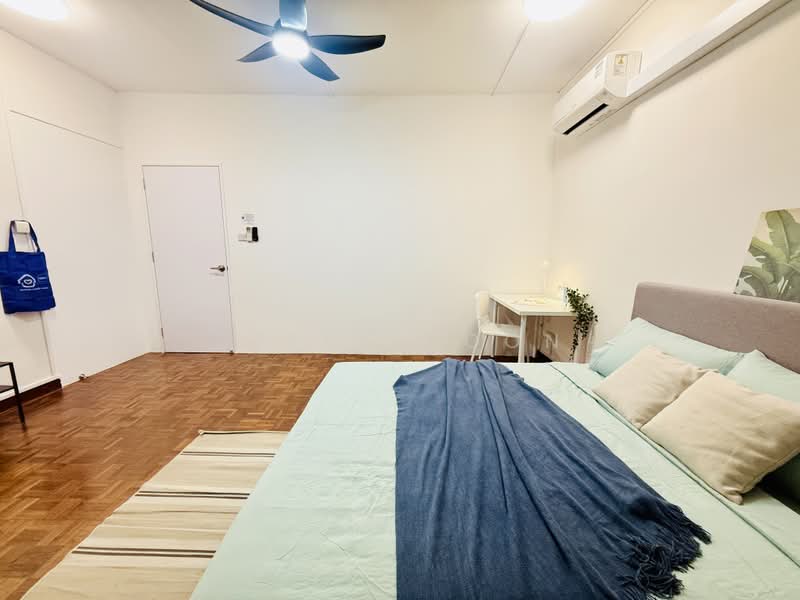 Ridgewood Condominium, 1 Ridgewood Close, Room Rental, 220 sqft, Condominium For Rent, by Steve Voon, 500176220 - Bedroom - PropertyGuru.com.sg