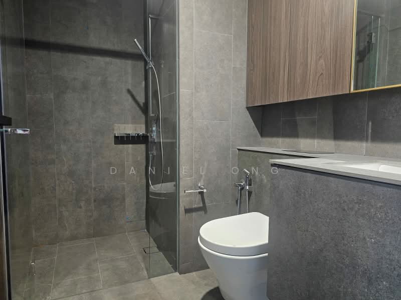 Midtown Modern, 18 Tan Quee Lan Street, 1 Bedroom, 409 sqft, Condominium For Sale, by Daniel Ong, 500176222 - Bathroom - PropertyGuru.com.sg