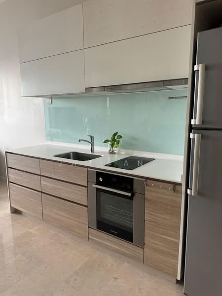 Alex Residences, 28 Alexandra View, 2 Bedrooms, 678 sqft, Apartment For Sale, by Jane Ang, 500176233 - Kitchen - PropertyGuru.com.sg