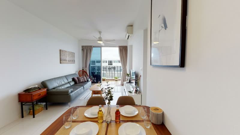 Heron Bay, Upper Serangoon View, 3 Bedrooms, 2,000 sqft, Executive Condominium For Rent, by Tanto Soh, 500176239 - Living Room - PropertyGuru.com.sg