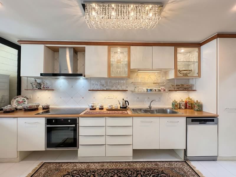 The Draycott, 50 Draycott Park, 2 Bedrooms, 1,345 sqft, Condominium For Sale, by James Tay, 500176244 - Kitchen - PropertyGuru.com.sg