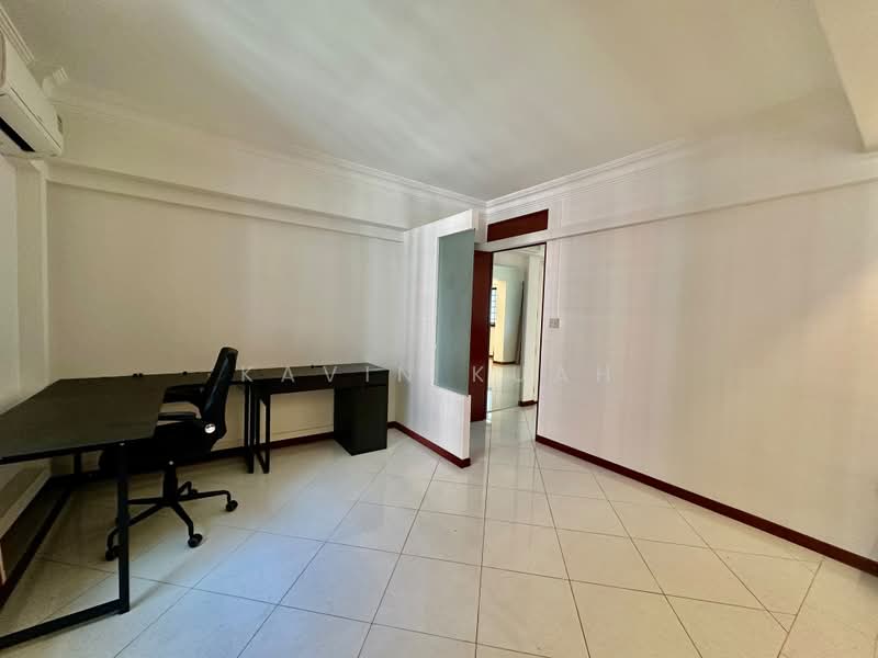 272 Bishan Street 24, 272 Bishan Street 24, 3 Bedrooms, 1,119 sqft, HDB Flat For Sale, by Kavin Kuah, 500176246 - Study - PropertyGuru.com.sg